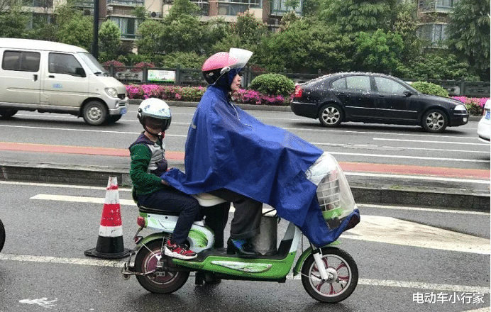 电动车小行家 即日起，严查电动车这3种行为，网友欢呼：再也不怕“飞来横祸”