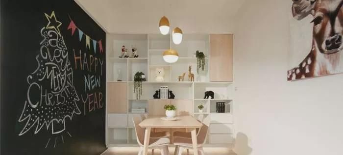 |90后妹子的家真漂亮, 客厅装修可爱舒适、还有个漂亮的阳台