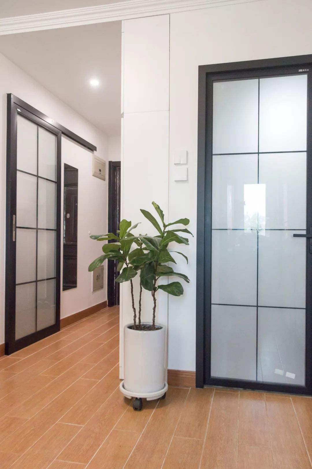 33㎡小宅一室改二室，兼顾采光与收纳，还有迷你儿童房！