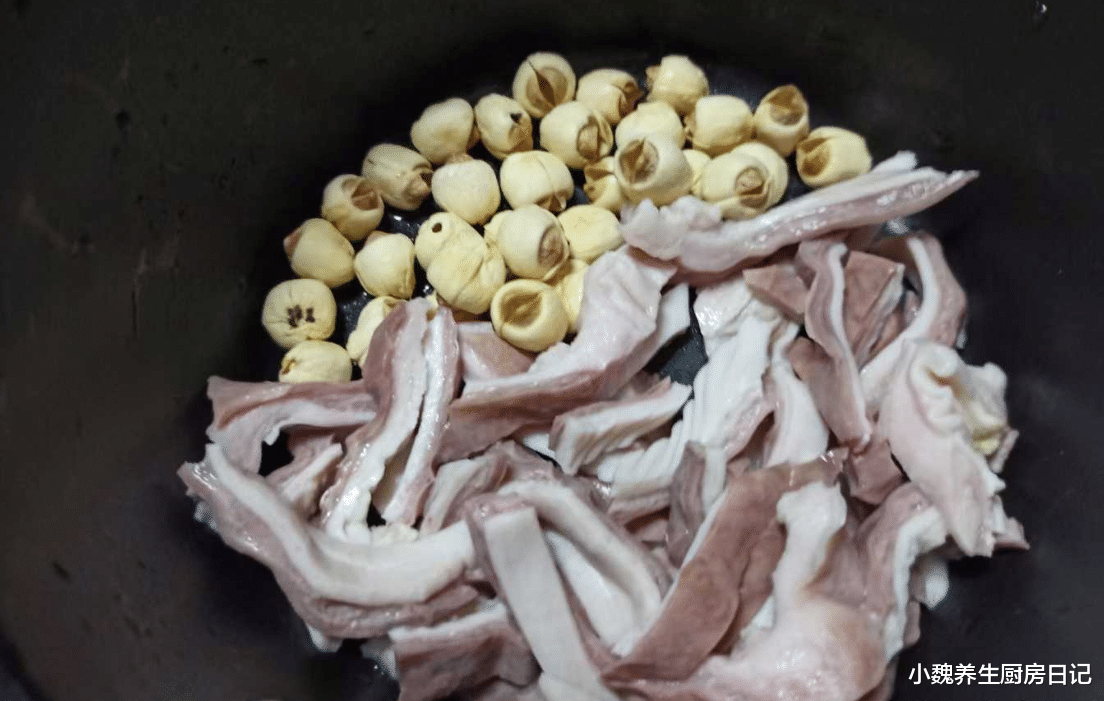 猪肚|失眠最怕多喝“这汤”,简单炖一炖,养心安神,夜里睡得更香!