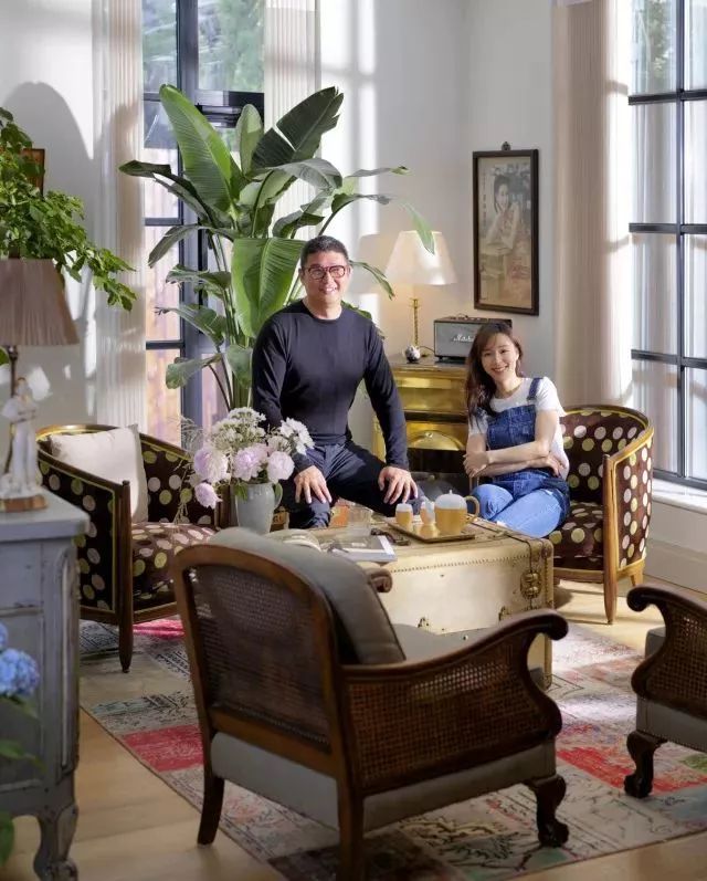 关晓彤|41岁张静初，花5年时间打造单身别墅：家里堆满旧物，却美得不像话！
