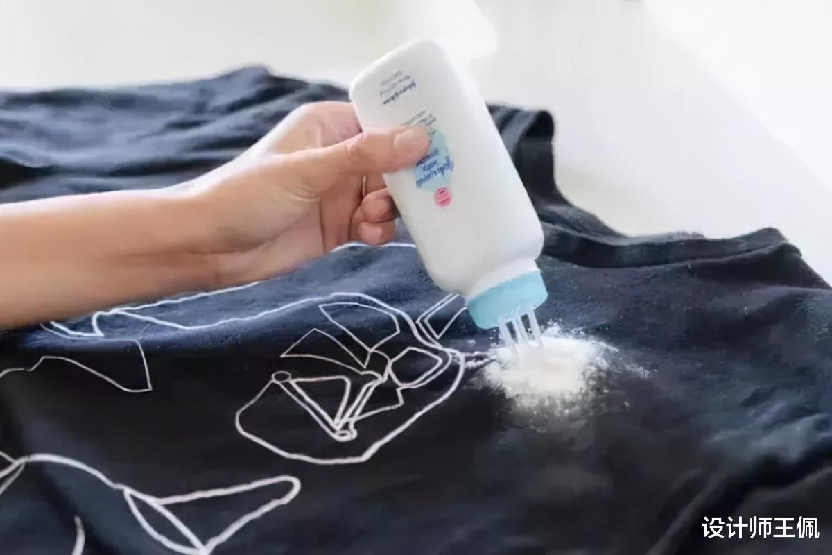 设计师王佩 秋冬衣物不好清洗？学会这几招，帮你省下去“干洗店”的钱