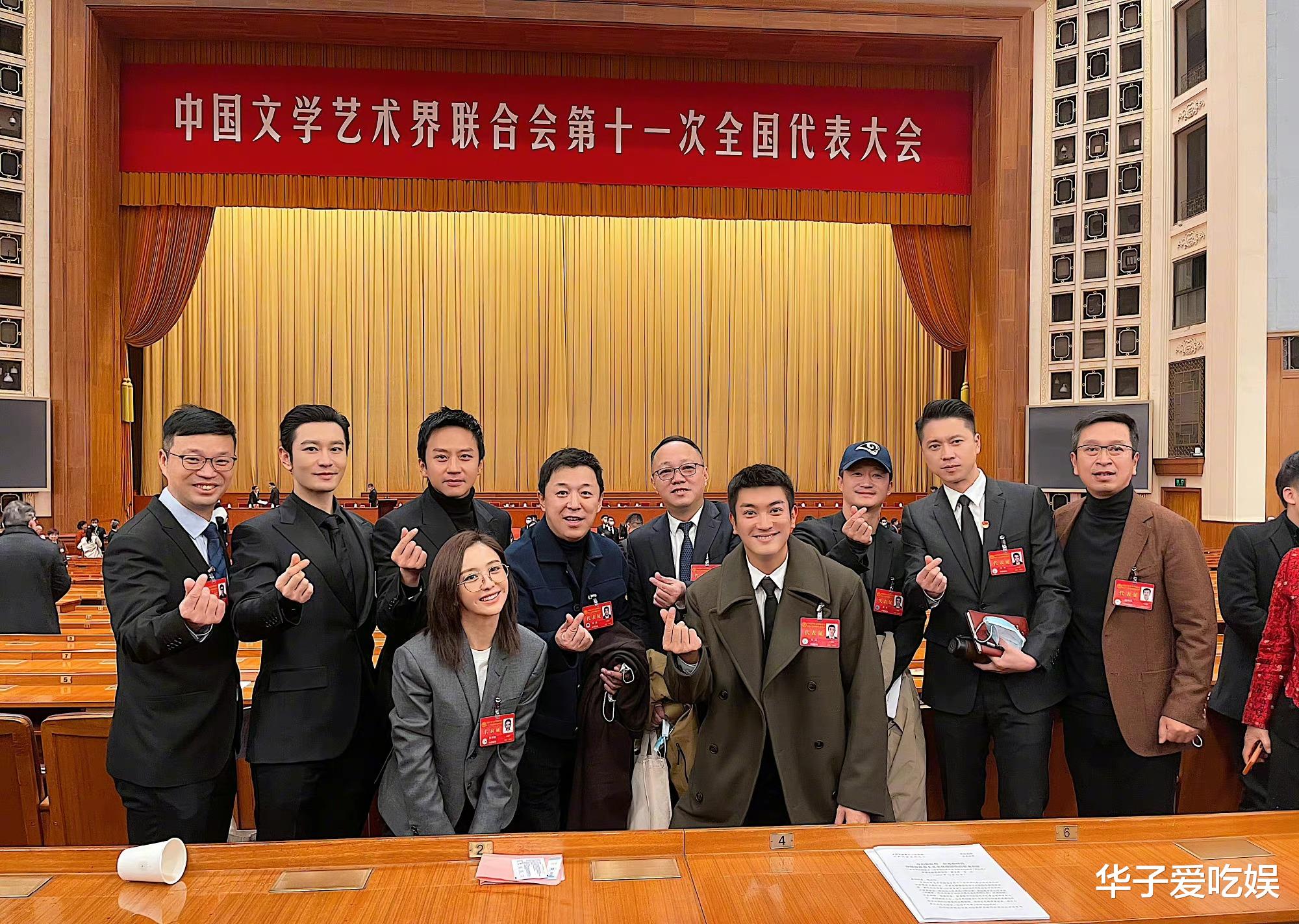 周炜|曲艺名家齐聚文代会，周炜、苗阜未受邀请，二人缺席原因引发热议