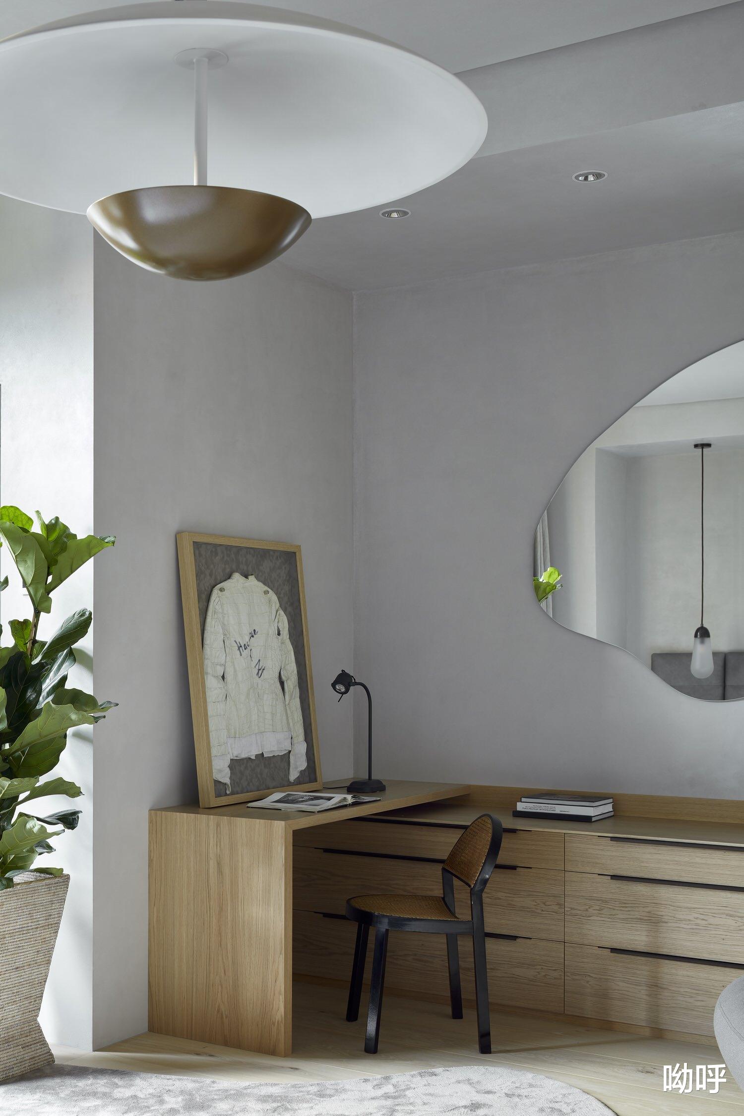 永恒的精神:莫斯科工作室公寓