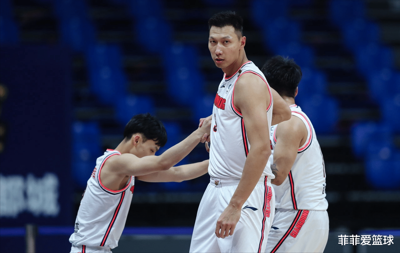 廣東男籃|12分慘??！廣東男籃多項(xiàng)數(shù)據(jù)創(chuàng)歷史低點(diǎn)，杜鋒賽后再現(xiàn)高水平發(fā)言