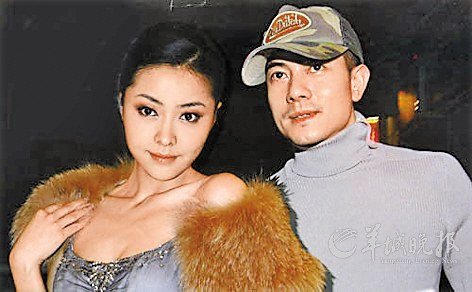 方媛|郭富城演唱会后精神抖擞，方媛以女主人身份邀闺蜜后台合影真风光