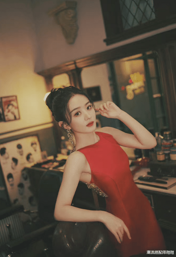 刚田武|国产高定真挺顶的，穿在赵丽颖的身上，感觉更加分了，很养眼