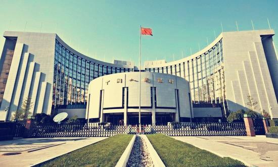 舜网 男子开卡存600万在银行, 15分钟后就剩690, 银行：雨我无瓜