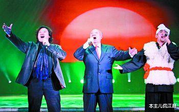 草根|一点都不冤，“草根明星”阿宝的堕落史，看看他这些年做了啥