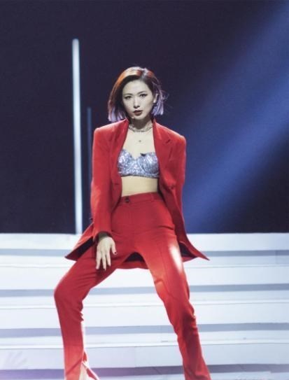 万茜|曾因7次拒绝潜规则被封杀，如今凭实力走红，被称为最干净女星！