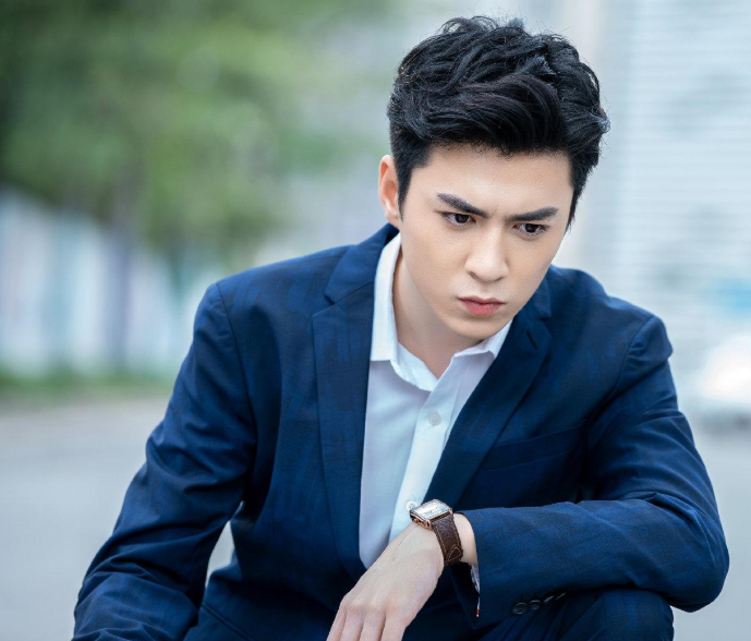 大学生|最受欢迎男友职业排名，公务员屈居第6，榜首自带主角光环