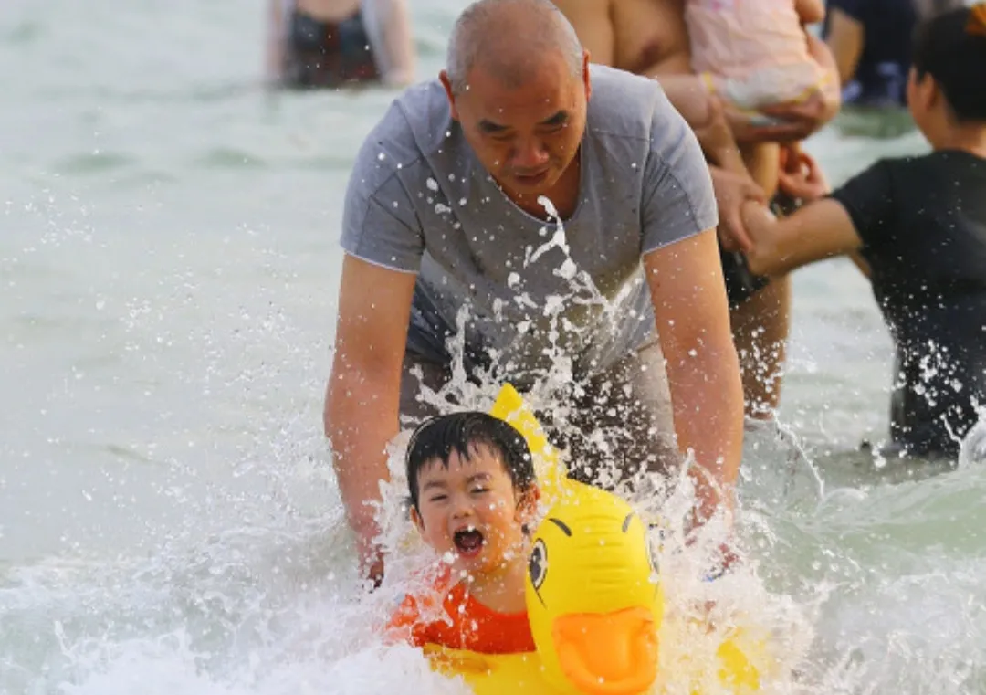 上官天竹|为什么现在好多老人帮子女带孩子带着怨气？