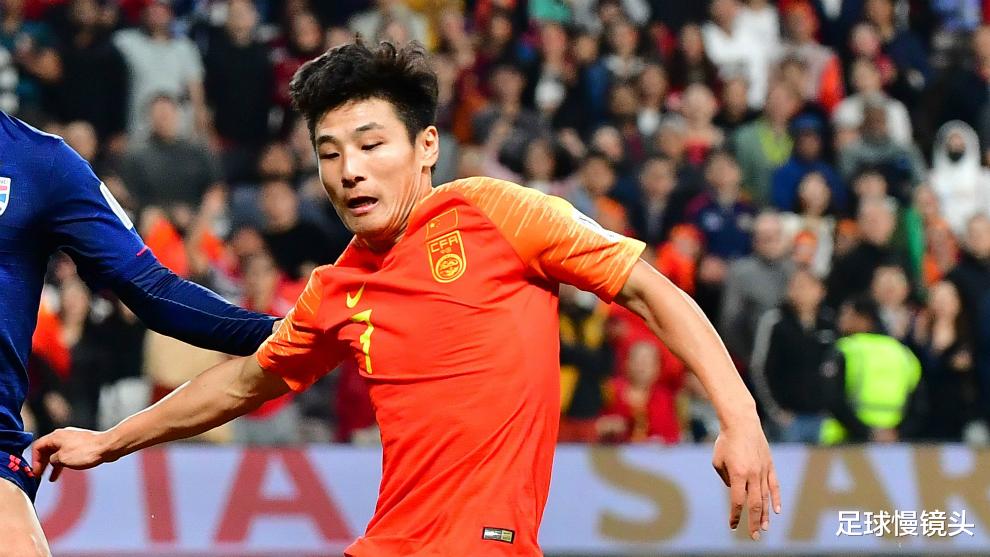 韩国队|0-1！韩国队丢球，国足隔空迎打击，出线形势：从第2下滑到第3