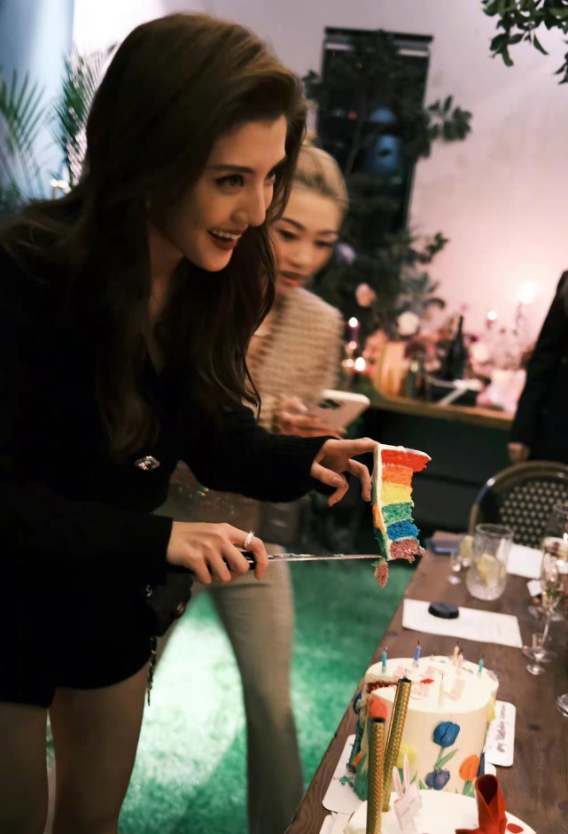 吴千语|吴千语分享穿搭心得，男友施伯雄上线求教：我日常应该怎样穿搭