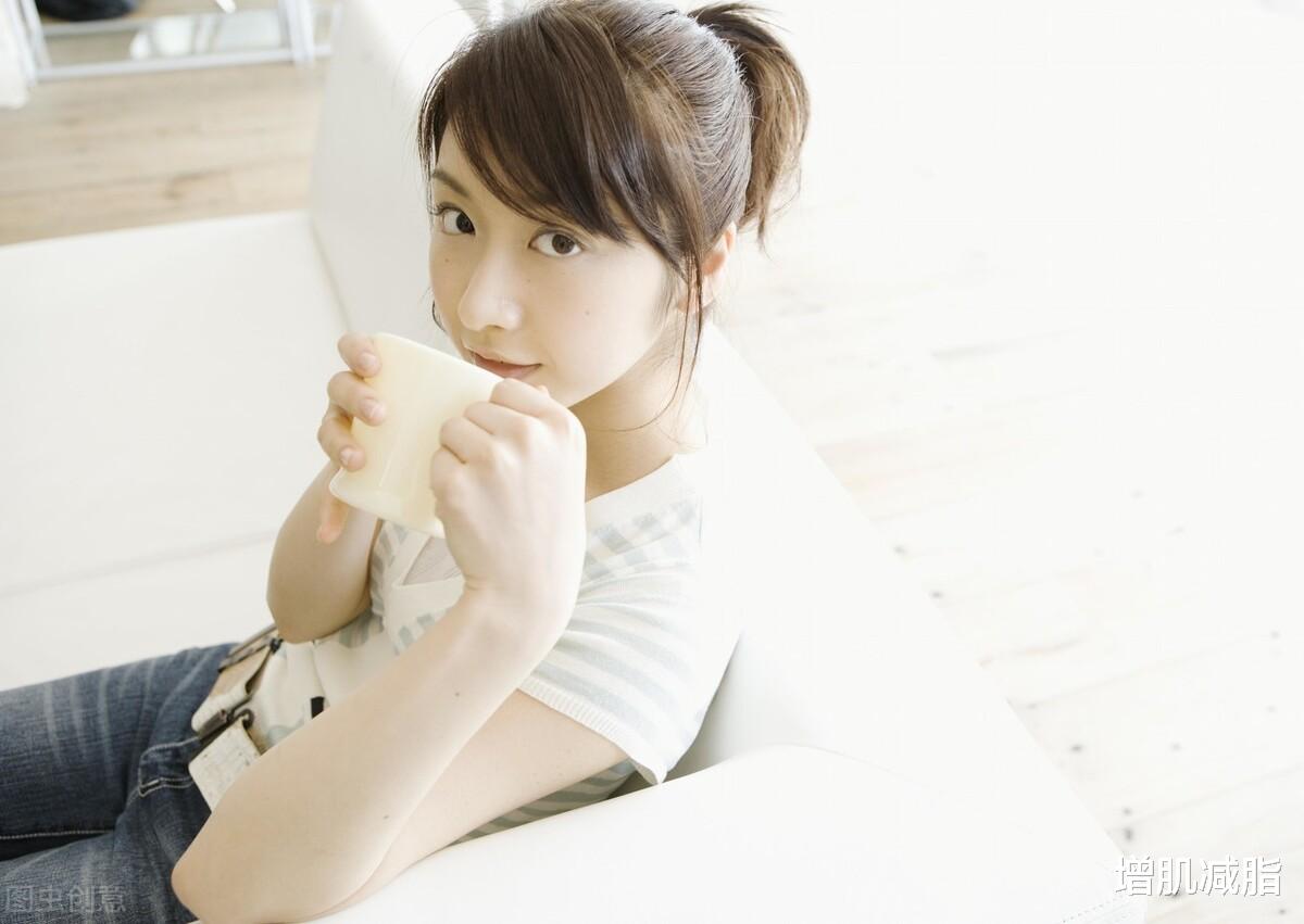 |掌握正确的喝水时间,提升代谢水平,让你更快瘦下来!