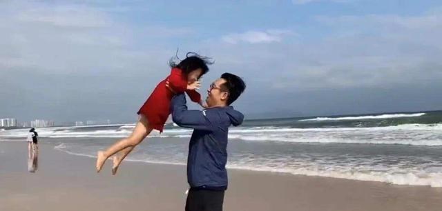 情窦初开的青春|去年,90后奶爸,带4岁女儿,骑自行车去西藏,如今怎样了?