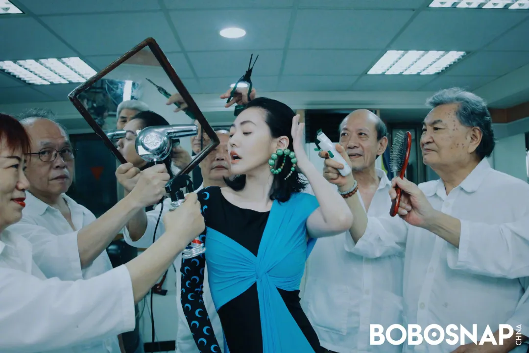 小S|45岁大S单方面官宣“离婚”，网友喊话小S：学学你姐吧！