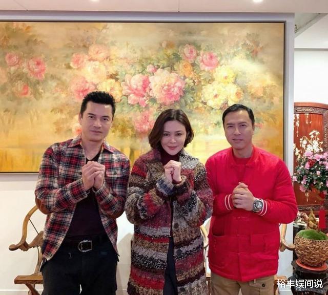 吕良伟|关之琳吕良伟大跳热舞，相差六岁却更显老，状态差到被指像蔡明