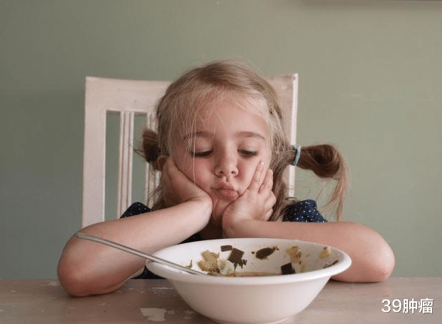 39肿瘤|8岁娃儿脾胃衰竭,3年不长个,医生:鸡内金虽好,但也不能这样吃