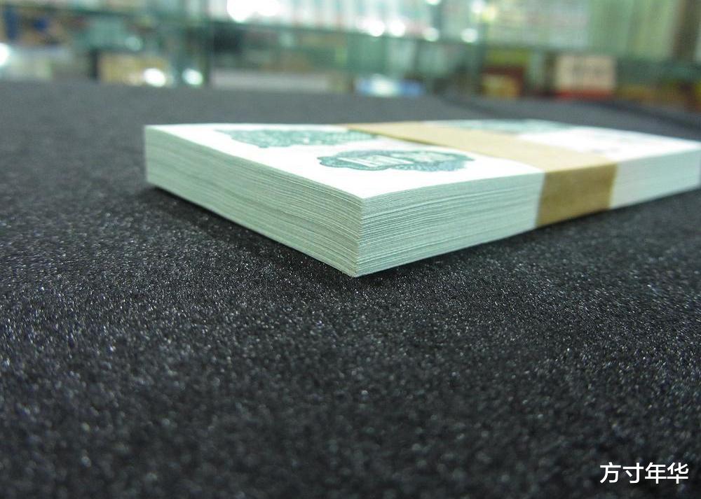 钱币|贰元纸币被称为关门币，成为收藏新宠，现在市场价格涨幅非常高