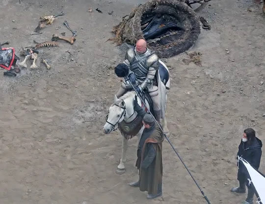 权力的游戏|《权利的游戏》衍生剧来袭，主演们悉数登场，能否再创经典之作？