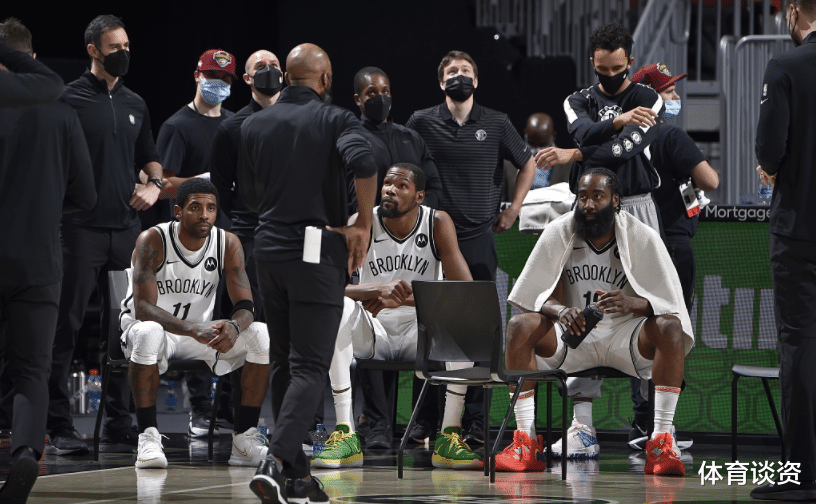 凱里·歐文|場均33分跌到20分！你明明是大佬，偏要做歐文小弟，放棄1億值嗎