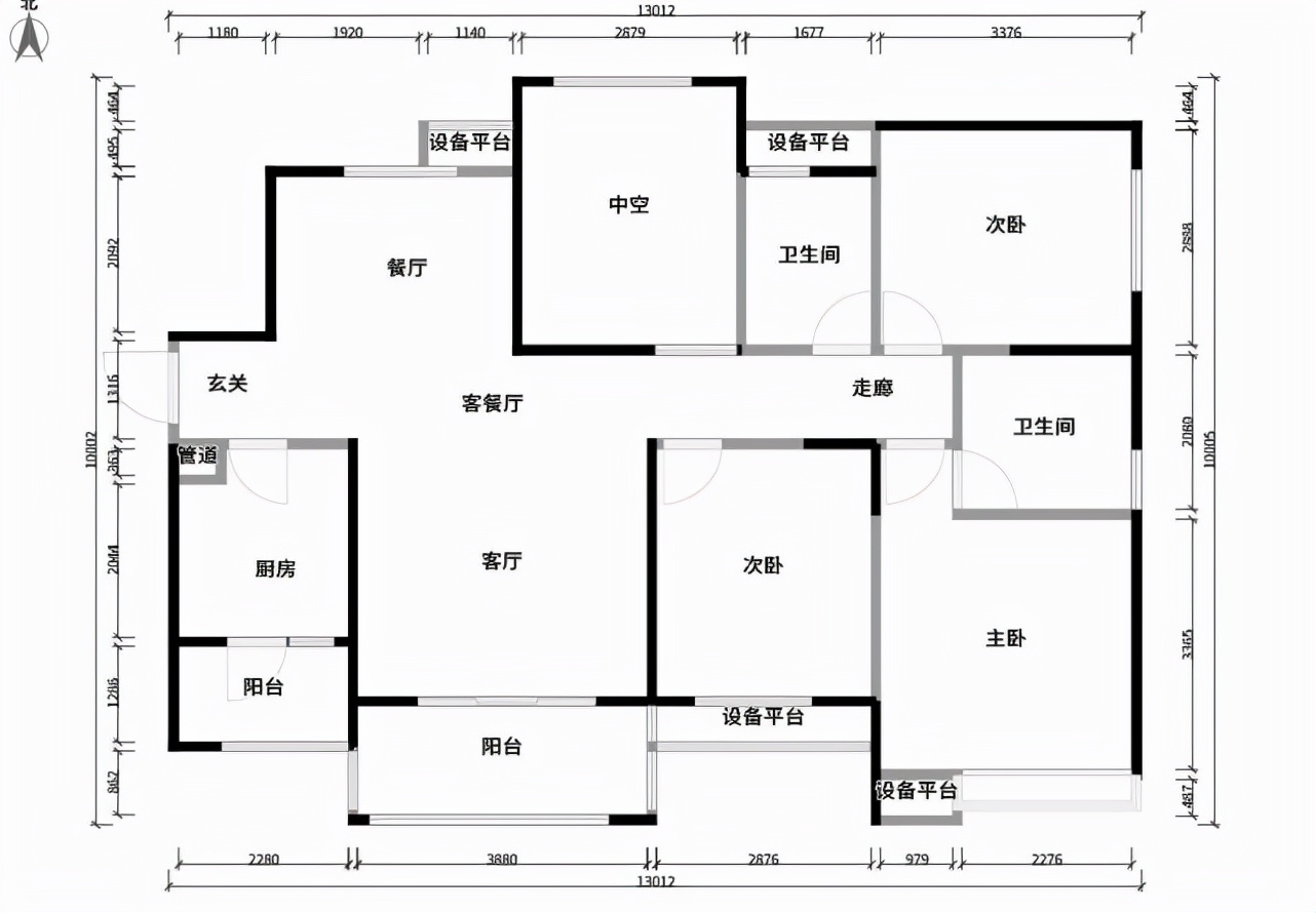 117平原木风三居室，颇具工业风的冷酷的墙面加上软装挺合适
