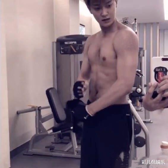 黄子韬|“扫娘风暴”持续发酵：多名艺人纷纷转型，肌肉胡渣成硬汉标志