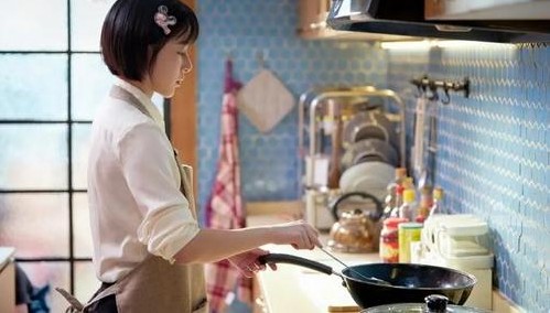 可彡个人形象管家|父母该不该为了孩子放弃工作？向佐的回答你认同吗