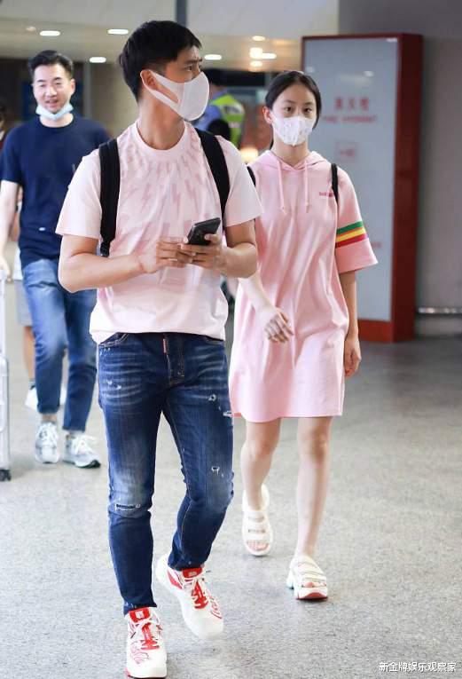 田雨橙|13岁森碟身高直逼田亮,不染发不化妆,算是星二代清流了吧?