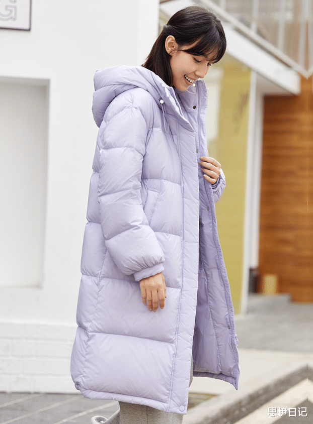 思伊日记 又开始存膘过冬了，一件羽绒服，为你解决日常各种穿搭烦恼