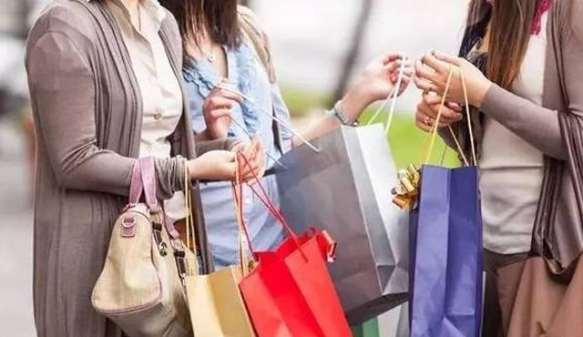 小米科技|实体店、电商风口已过，新的“暴利”行业别错过，再不加入就晚了