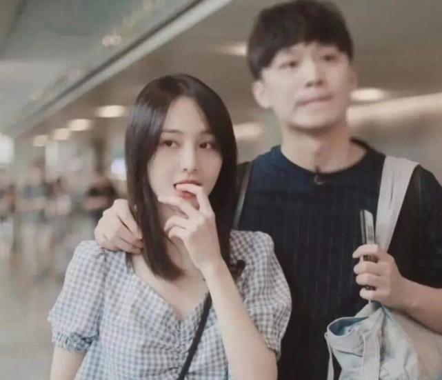 郑爽|还有大瓜？郑爽张恒瓜最早爆料贴被扒，曾同时曝顶流恋情