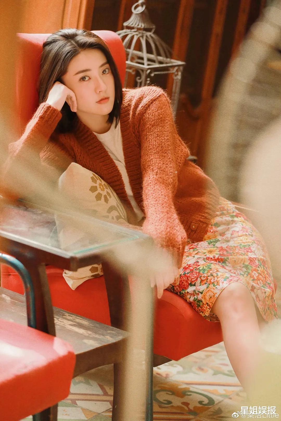 梁洁|作品播放量超130亿，实绩比赵露思还强，在90后小花里她却排不上号