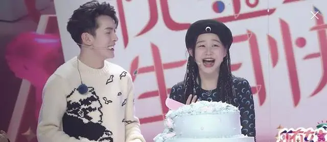 李佳琦|李佳琦高调官宣结婚：这次，他们终于成了？