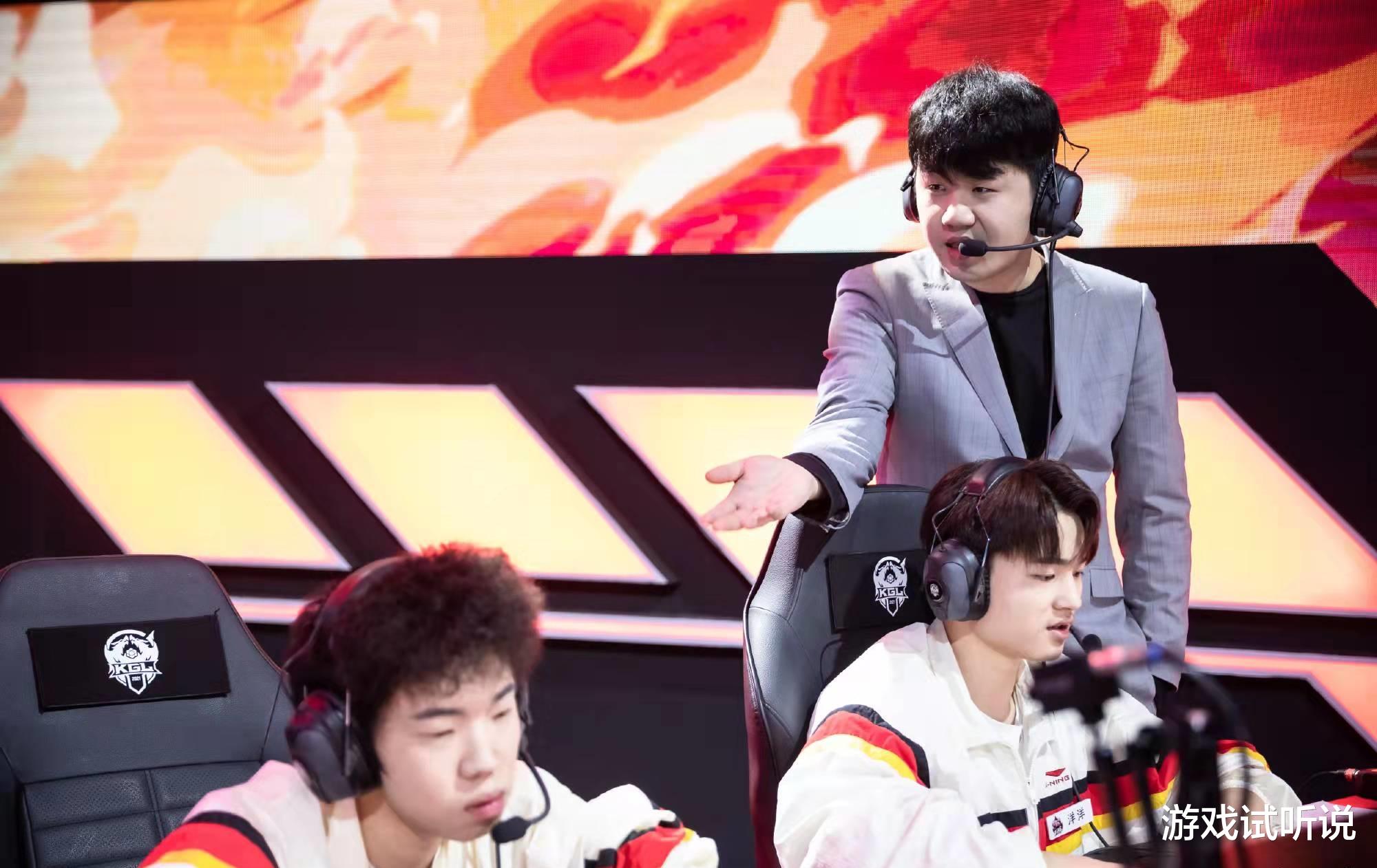 教练|火豹教练专访：抽到eStar很开心，4个队伍中最想抽到他们，很幸运