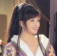 刘晓庆|她是春晚第一任主持人，一生中结过5次婚！奥巴马都要低头和他握手！