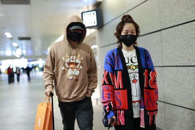 穿衣搭配 刘翔老婆这发型有个性，前面飒爽后面妩媚，配一身长裙还挺有气质