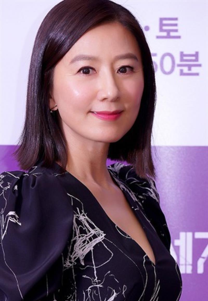 金喜爱|《密会》因为他俩成经典，金喜爱和刘亚仁的姐弟情令人羡慕