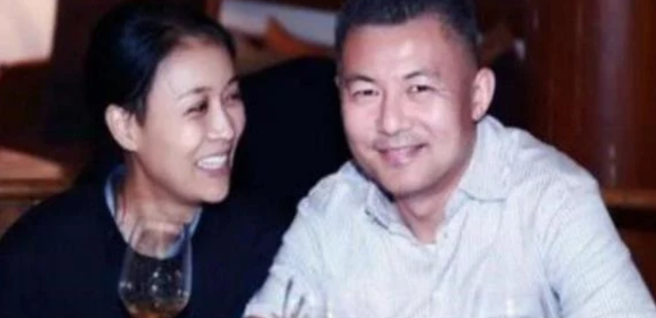 那英|和那英同居十年，共同生下一子的运动员高峰，分手后他现状怎么样