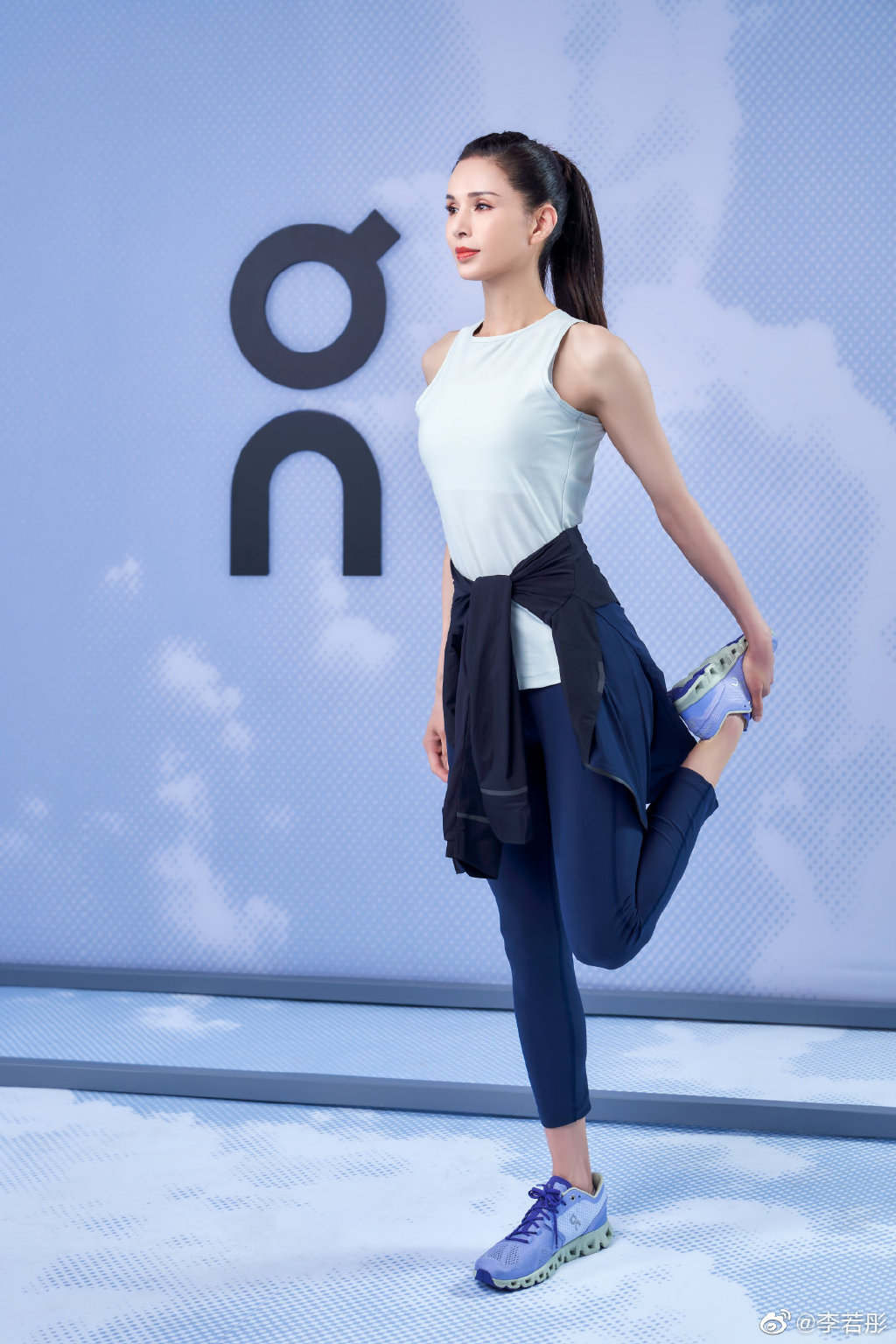 李若彤|红毯盛宴来袭：杨颖看一眼就沦陷，娄艺潇穿汉服，李若彤杀疯了！