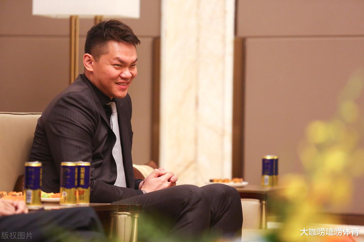 广东男篮|曝广东“威少”离队！朱芳雨神操作载入史册，滴水之恩涌泉相报