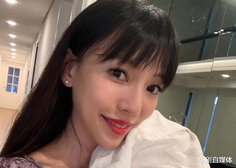 王力宏|8年前，是王力宏说服李靓蕾，让她放弃攻读博士