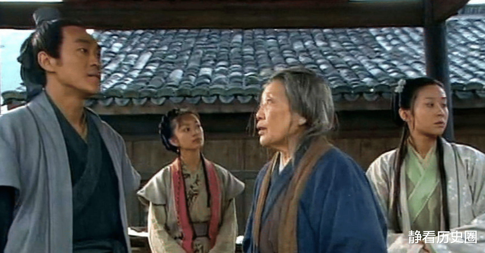 黄娟 83岁老太亲手喂儿子吃药将其毒死,法庭上她说出原因:我养不动了