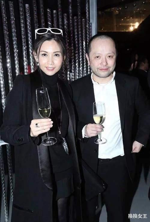 家族荣耀|他白手起家年赚36亿！娶到被王晶捧红的著名艳星，堪称人生赢家