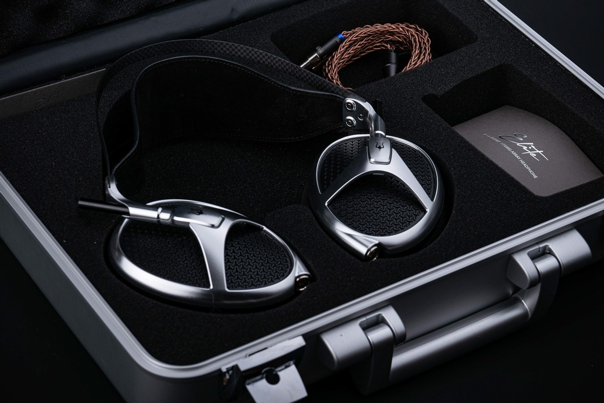 闻泰科技|浅谈Meze Audio 新旗舰Elite的几种面孔变换＆主观总结