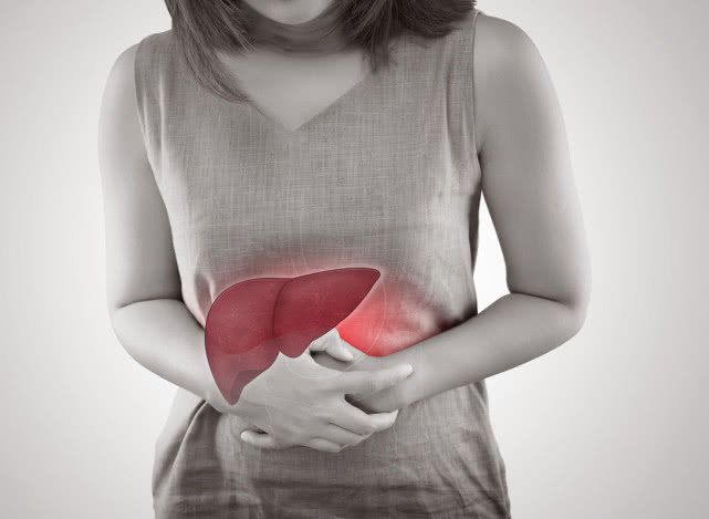 胃癌|23岁女大学生查出胃癌，流泪痛斥男友，医生怒骂：这事就是她男友害的！