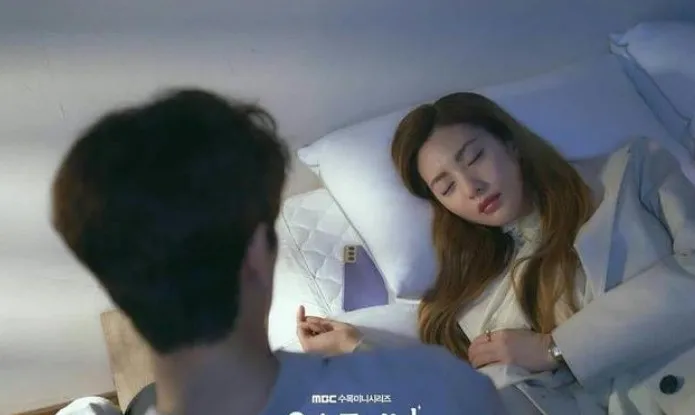 人鱼小姐|《人鱼小姐》20年后，2人自杀，1人离婚，2人独身，太虐了