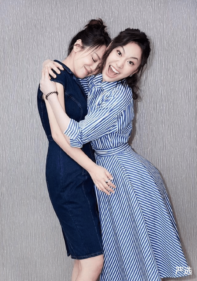 闫妮 闫妮好身材不输女儿，169身高体重才90斤，直言：减肥真的很简单