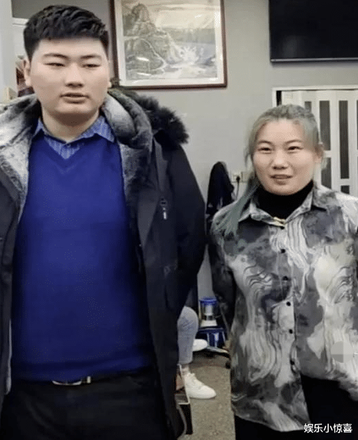 陈亚男|疑似朱小伟“相亲对象”曝光，体态微胖染绿发，网友：很有夫妻相